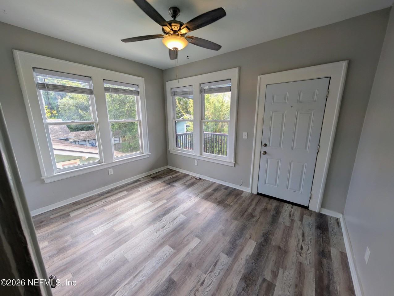 2818 Herschel St #4 - Photo 3 of 12