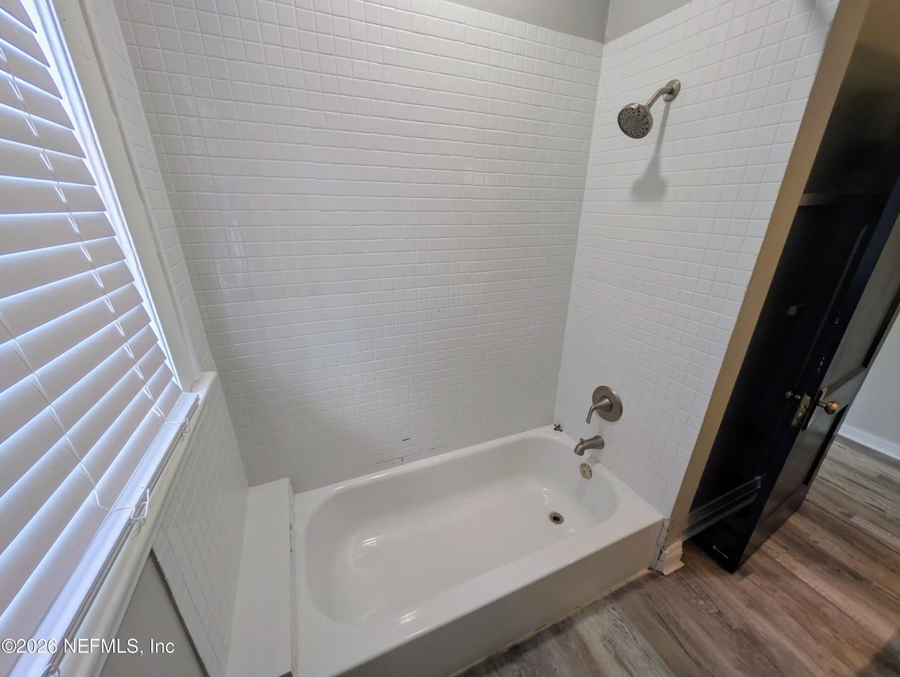 2818 Herschel St #4 - Photo 4 of 12