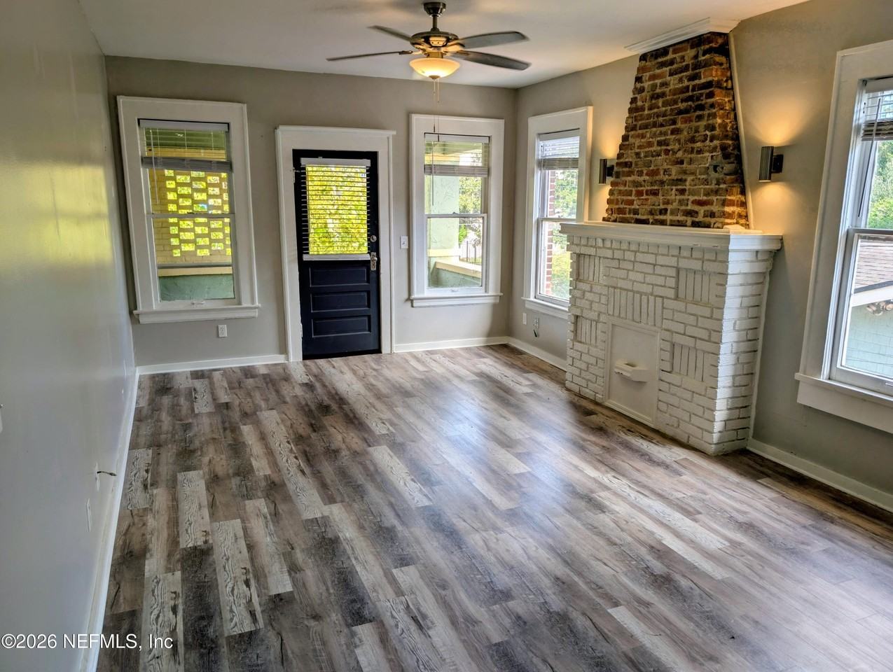 2818 Herschel St #4 - Photo 7 of 12