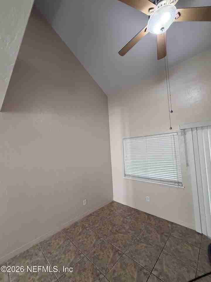 1225 Songbird Ln - Photo 4 of 17