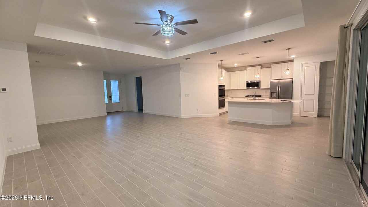 282 Higgins Loop - Photo 6 of 22