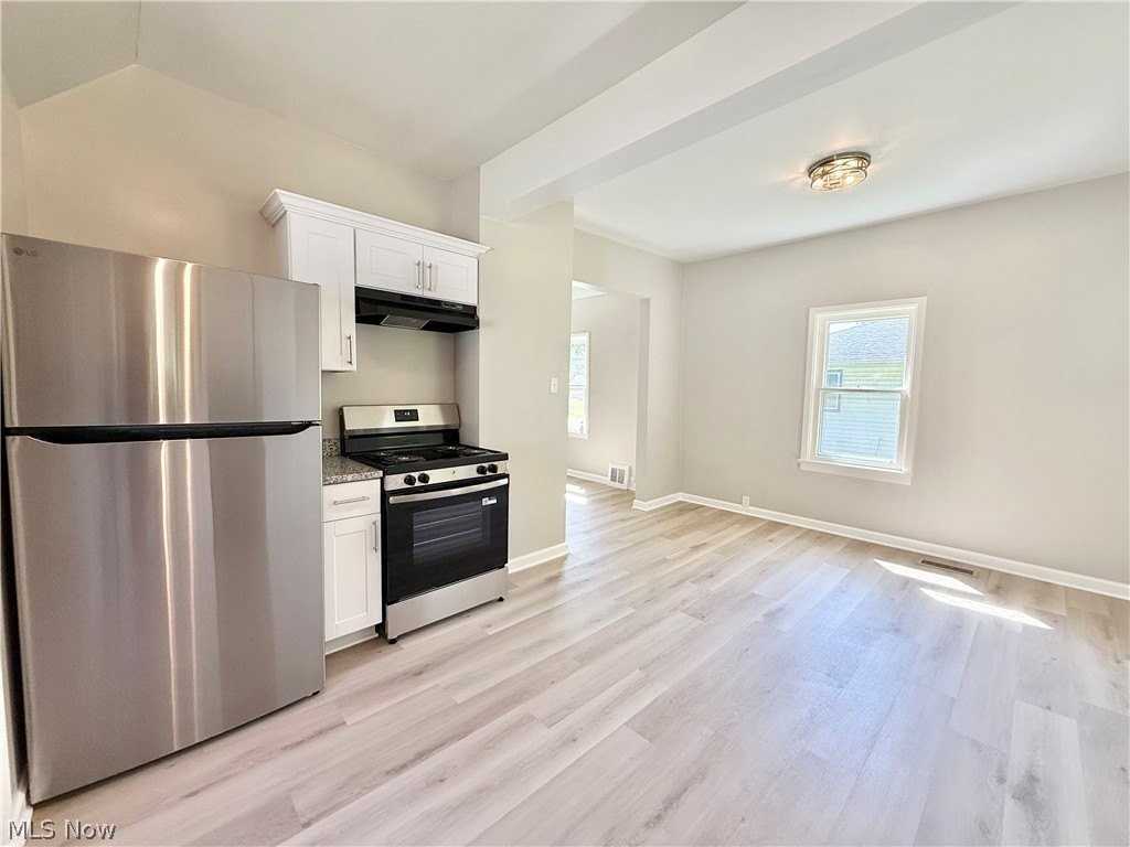 41 Dewhurst Ave - Photo 7 of 19