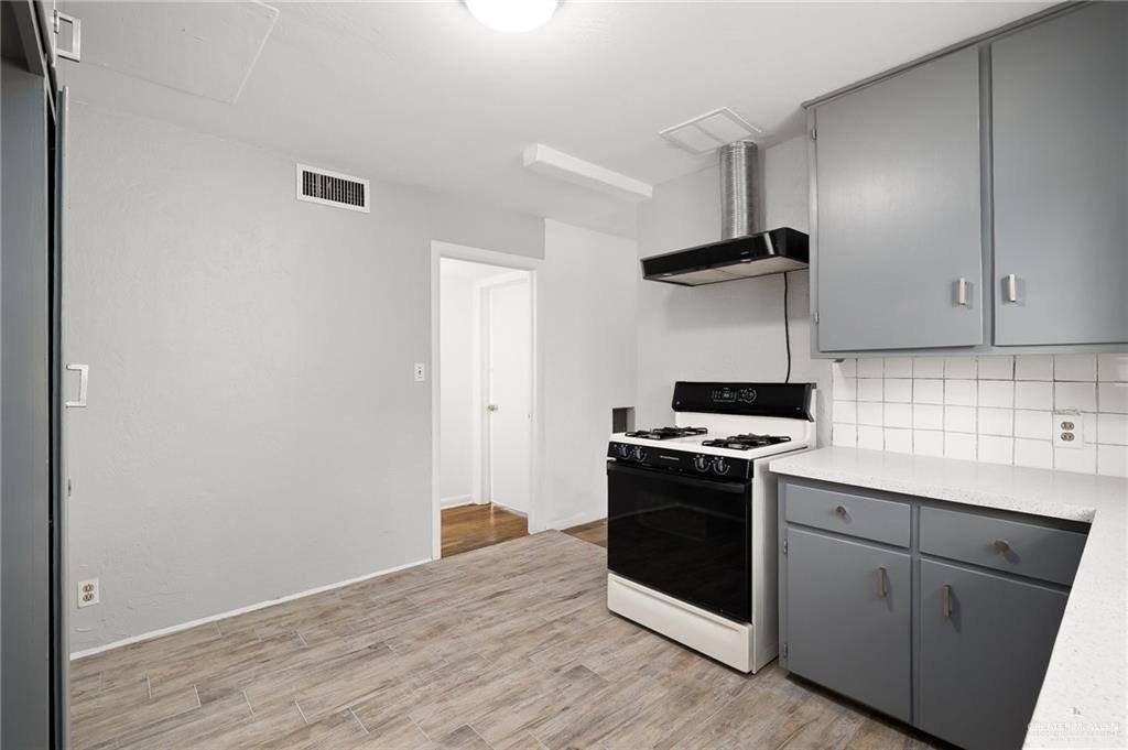 1808 N Cummings Ave - Photo 7 of 15