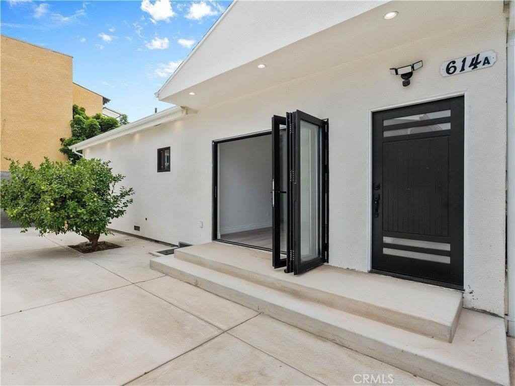 614 E Lomita Ave - Photo 2 of 18
