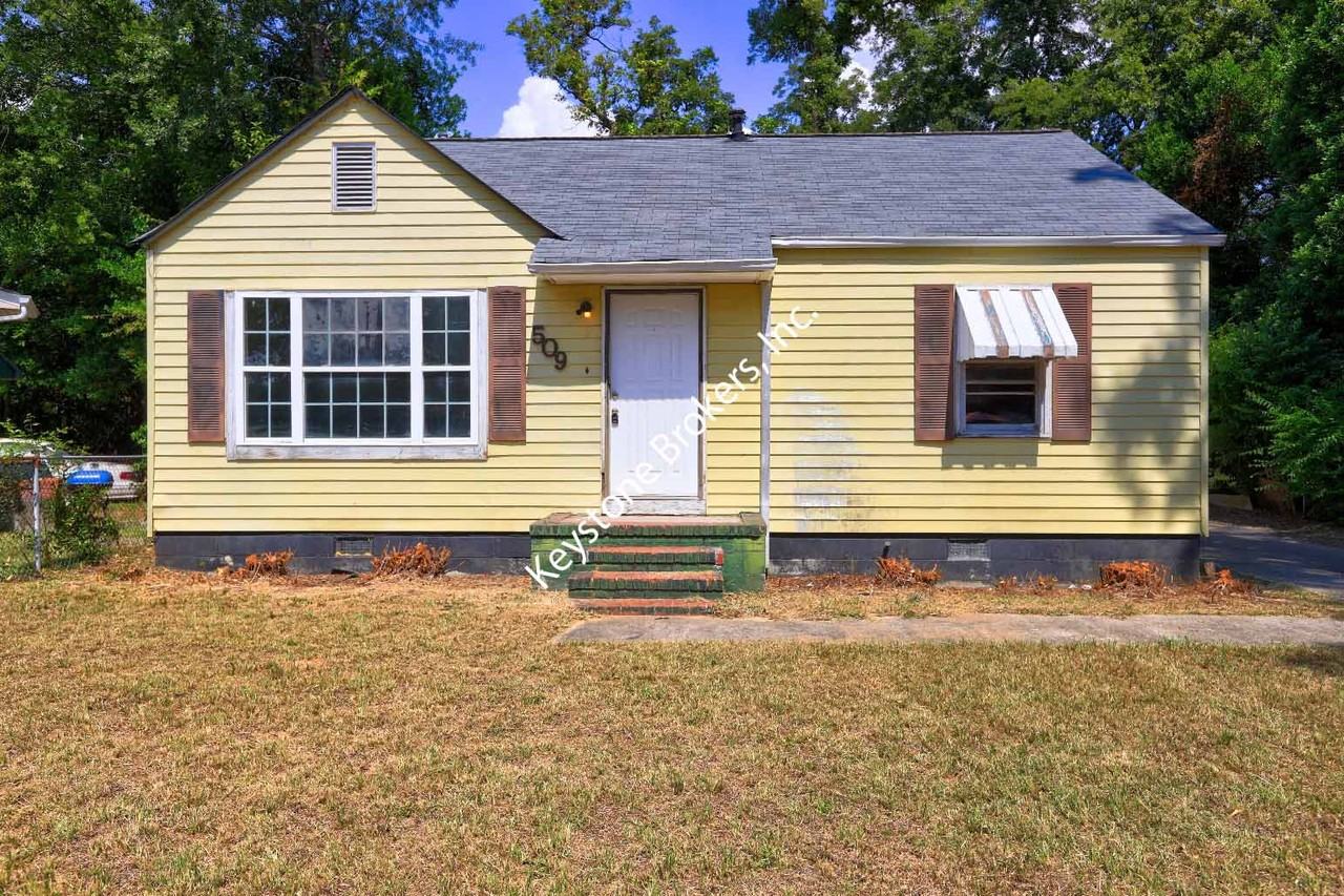 509 Lynmore Cir #1