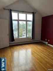 8 Hillcrest Ave #A - Photo 3 of 12