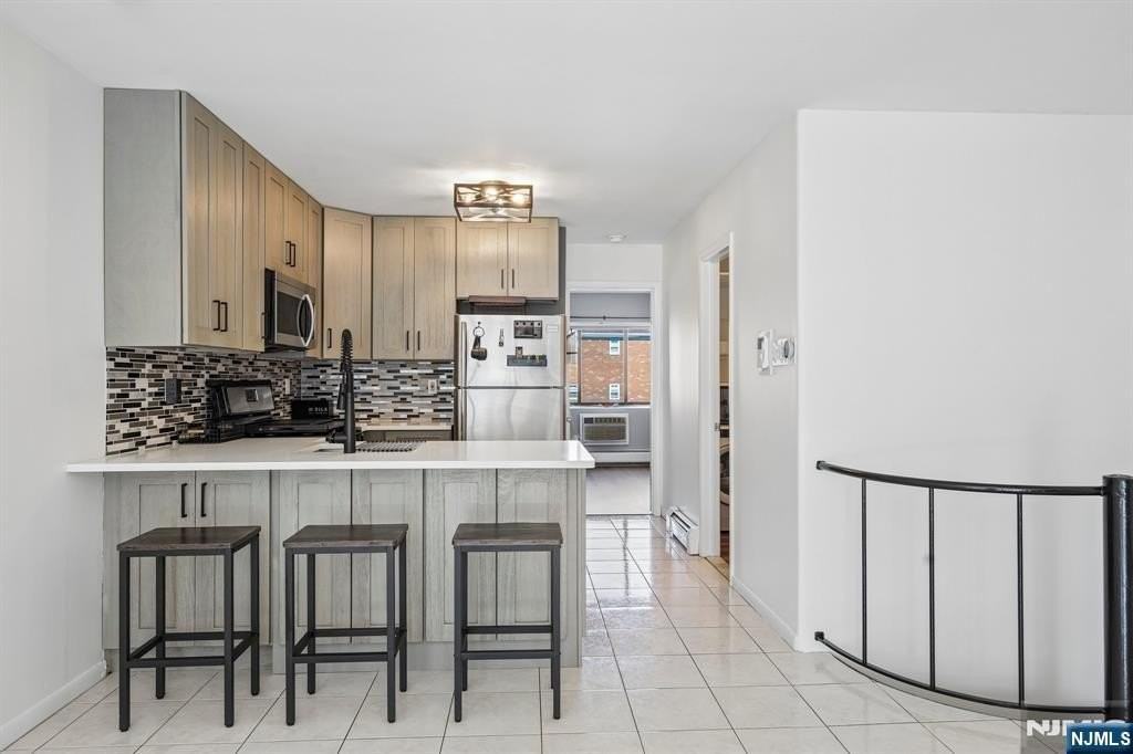 105 W Ridge Mews #1E - Photo 2 of 17