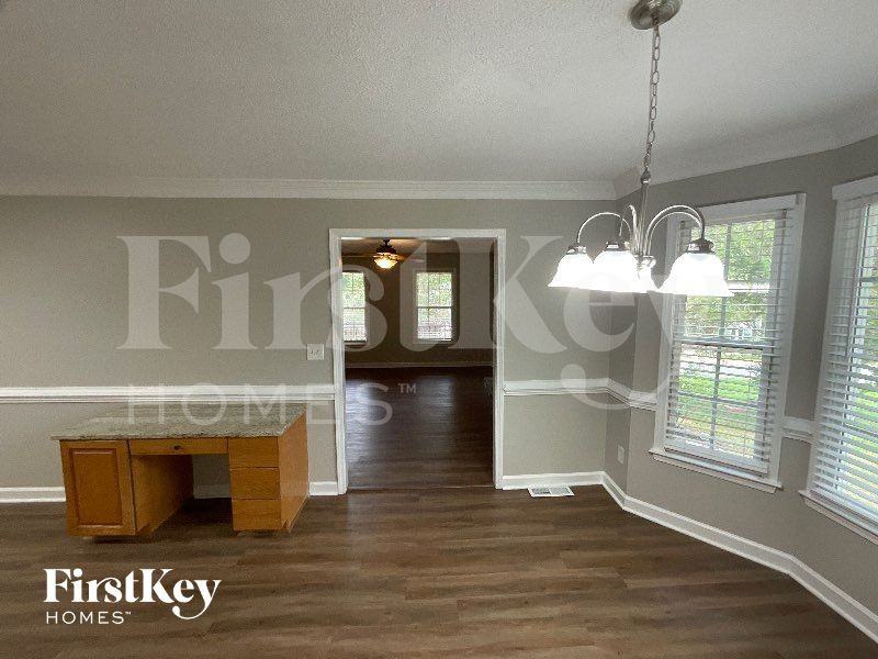 6004 Stone Bluff Dr - Photo 7 of 13