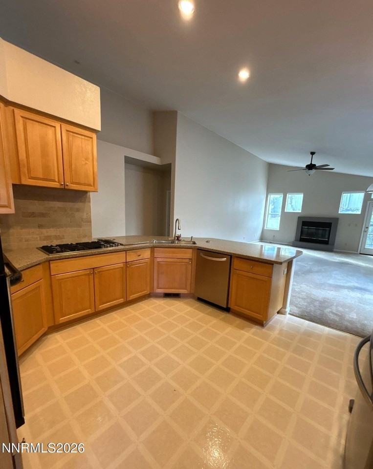 6176 Wycliffe Cir - Photo 5 of 20