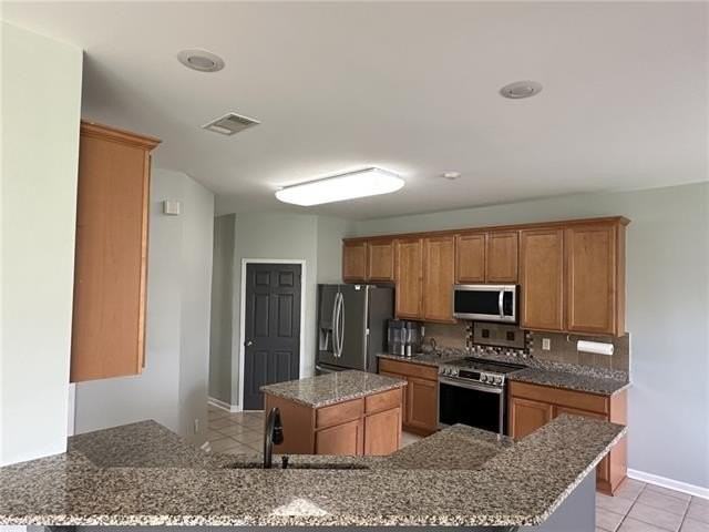 1004 Deborah Dr - Photo 6 of 25
