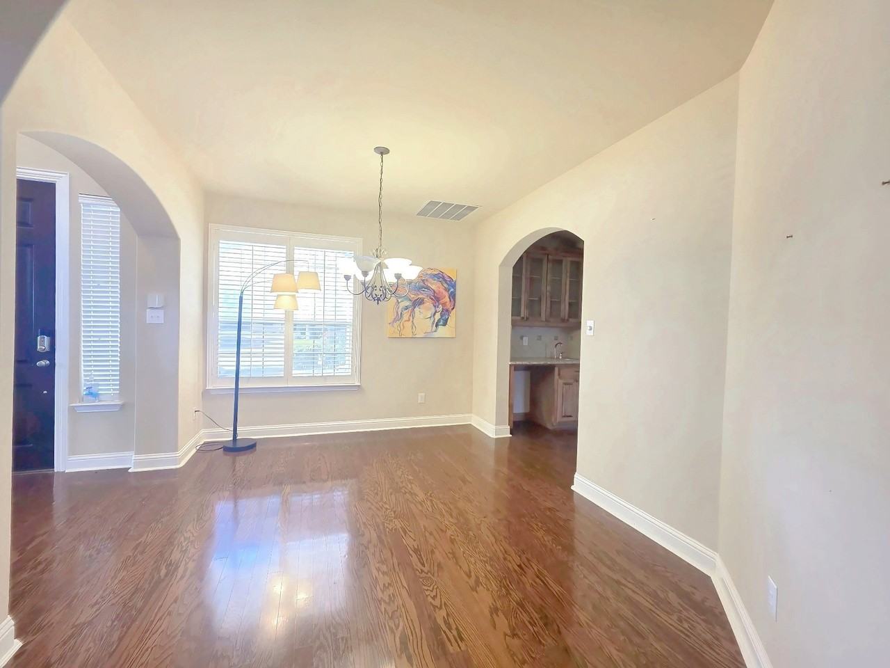 6814 Indian Meadow Ct - Photo 6 of 32