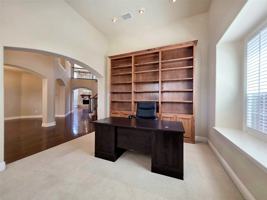 featured image of 6814 Indian Meadow Ct