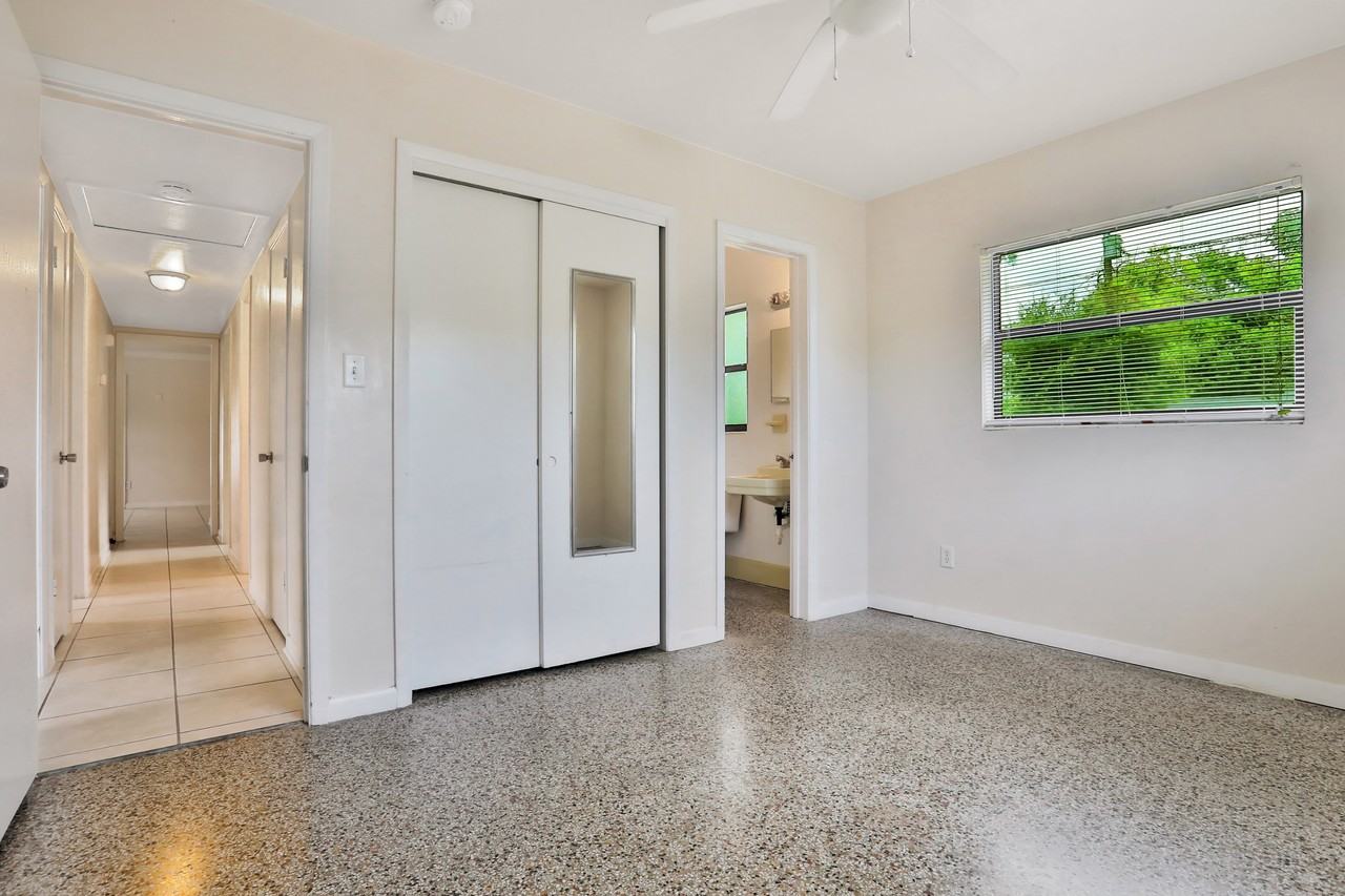 2711 Aloma Ave #1 - Photo 3 of 9