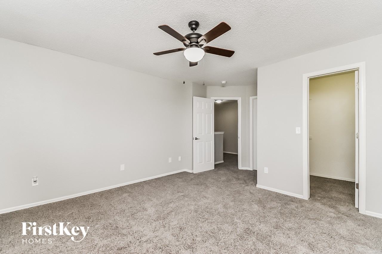 942 Square Dance Ln - Photo 6 of 15