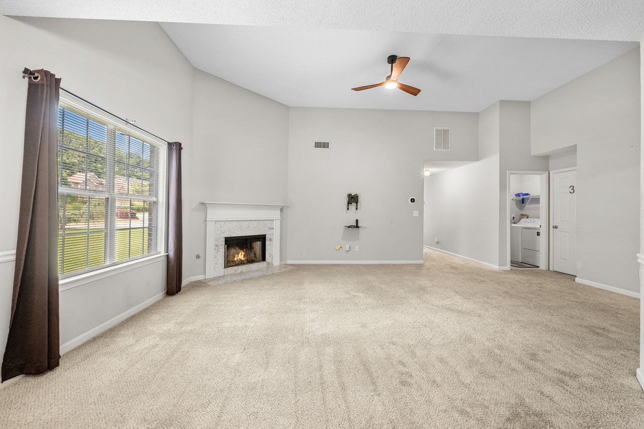 110 Bellington Dr #1 - Photo 4 of 10