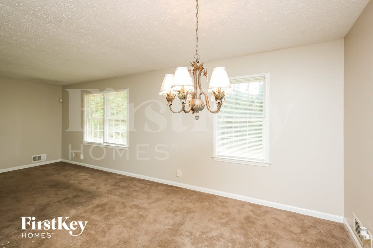 149 Tuscany Cir - Photo 5 of 15