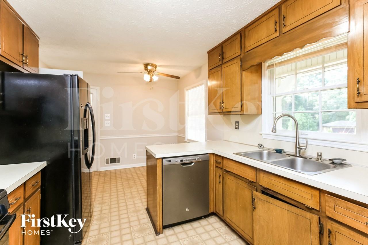 149 Tuscany Cir - Photo 6 of 15