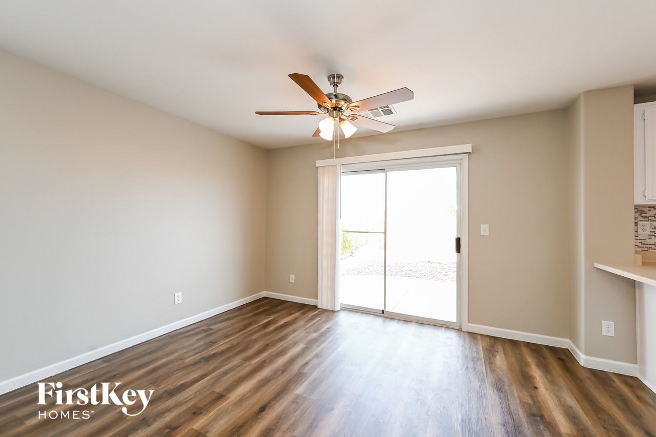 7425 Aardvark Walks St - Photo 5 of 15