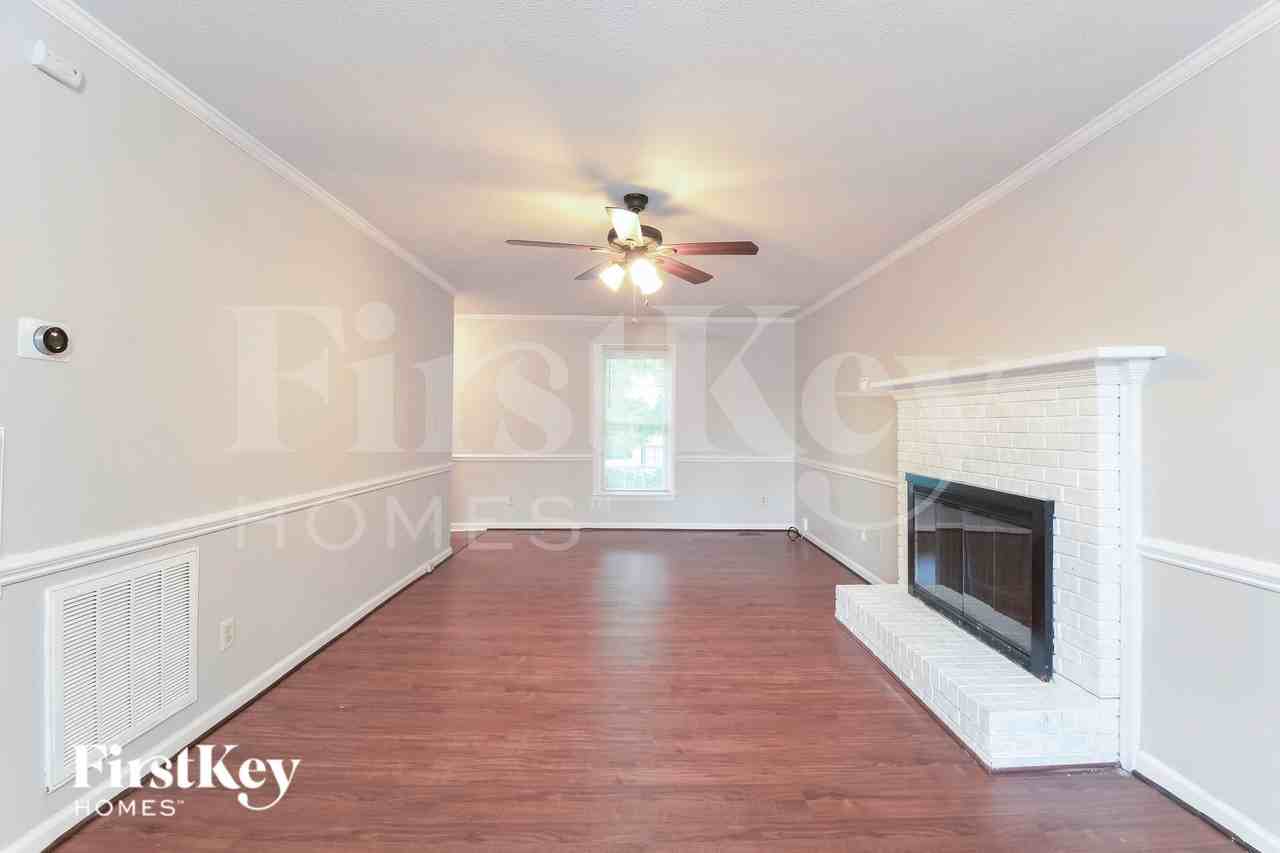 4729 Plum Blossum Dr - Photo 5 of 18