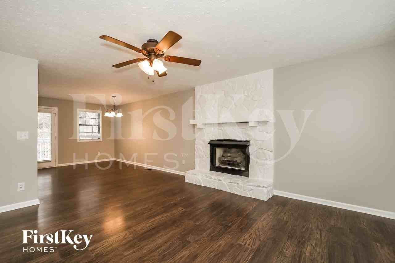 3980 Willow Ridge Rd - Photo 3 of 15