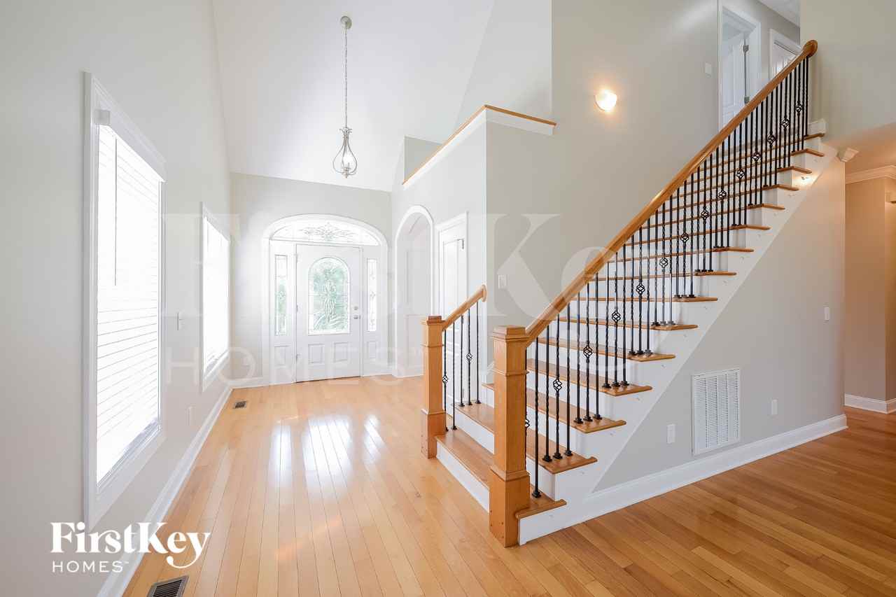 2373 Topaz Ln - Photo 4 of 15