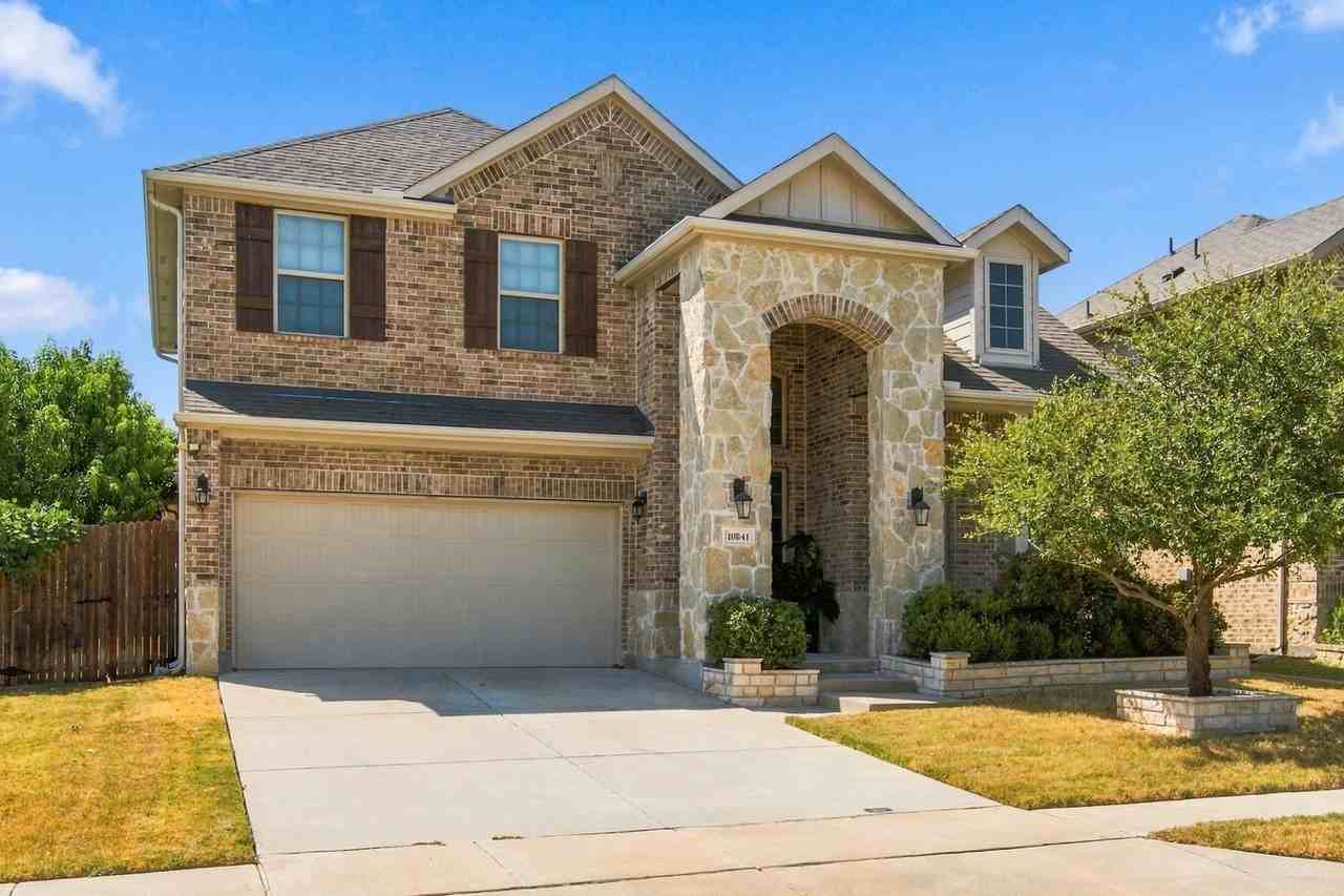 10841 Brownwood Pl - Photo 2 of 40