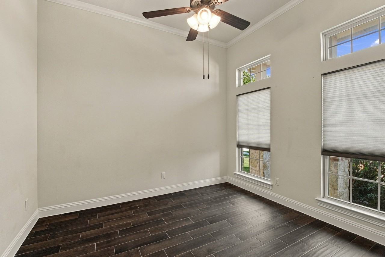 10841 Brownwood Pl - Photo 5 of 40