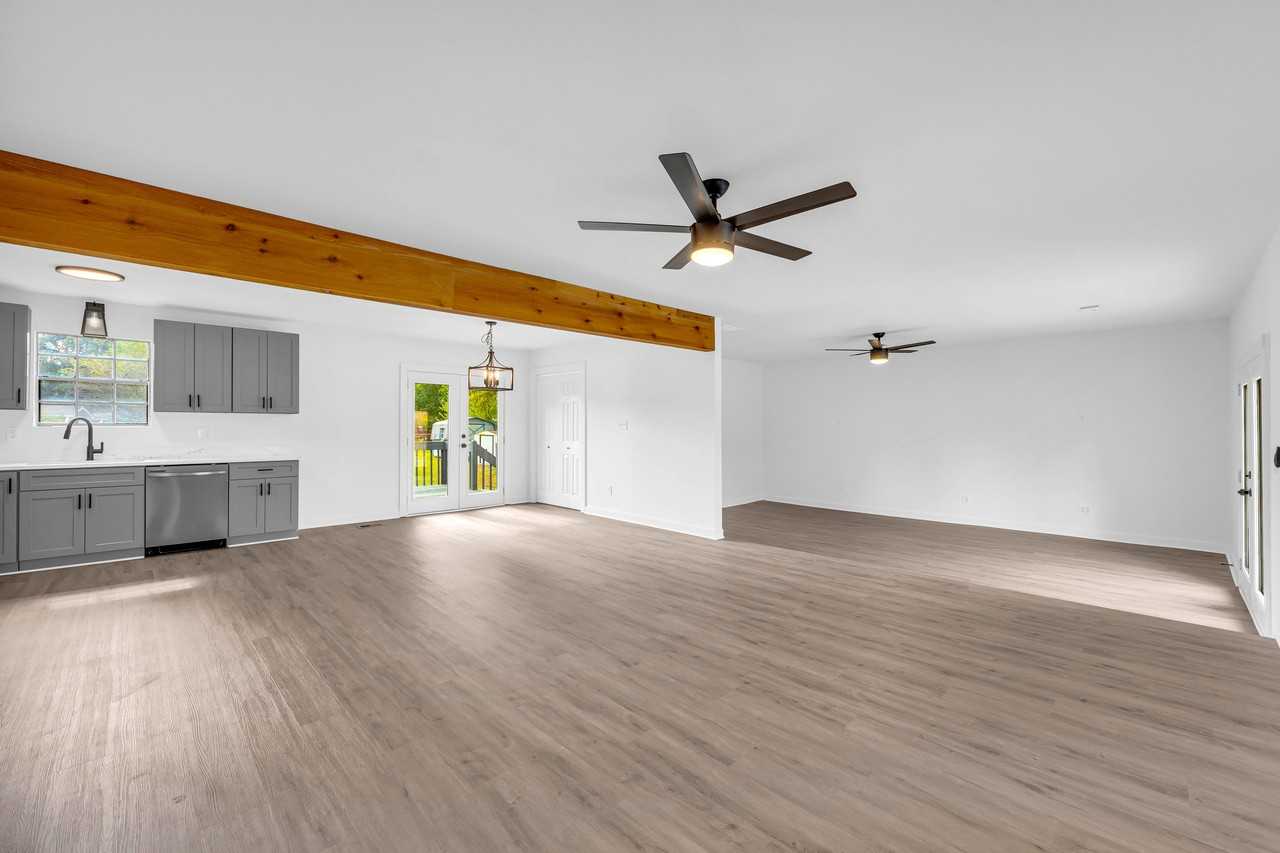 2657 John Petree Rd #1 - Photo 3 of 10