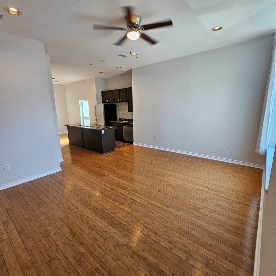 1718 Matilda St - Photo 5 of 26