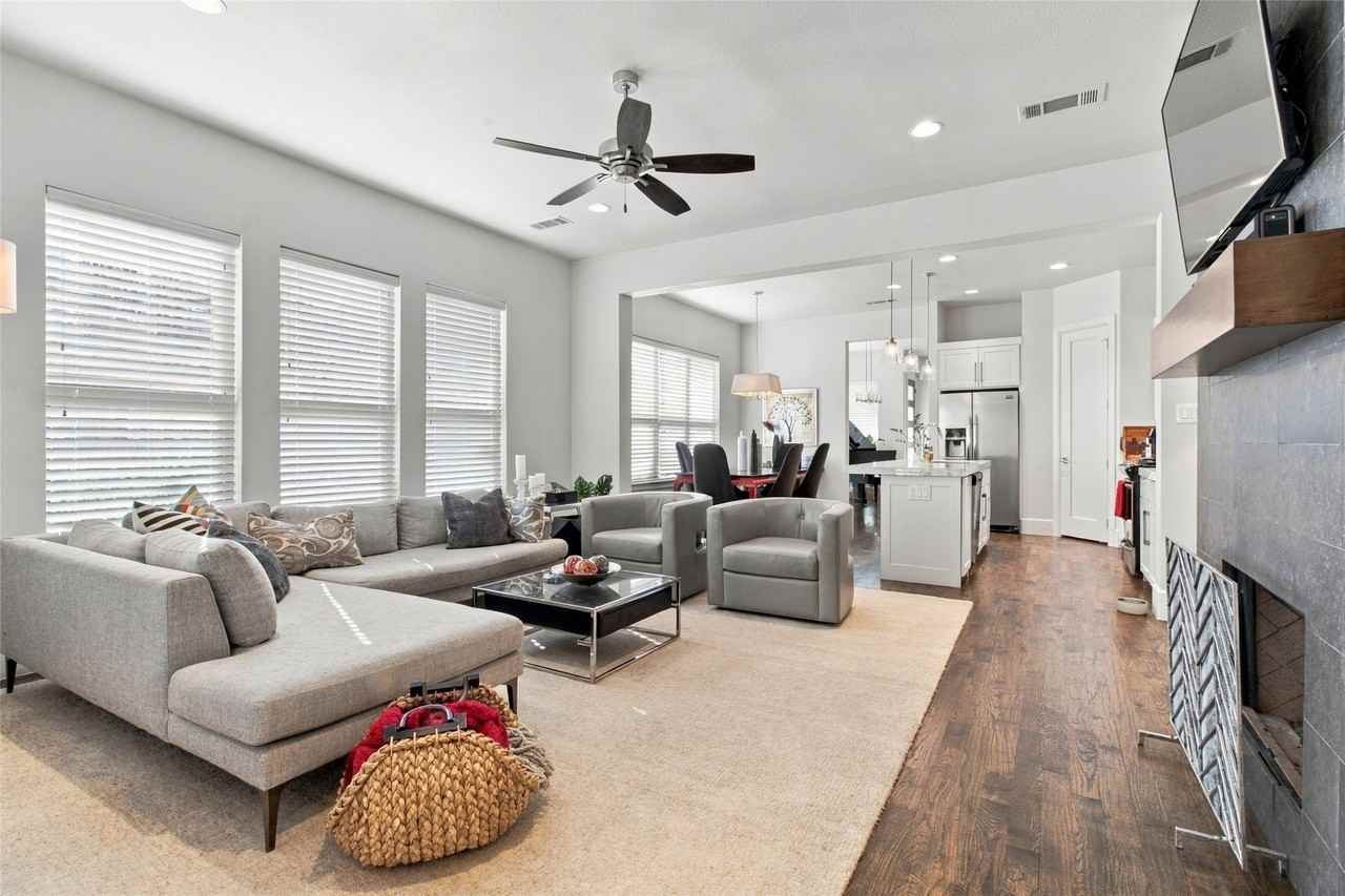 5539 Ellsworth Ave - Photo 4 of 12