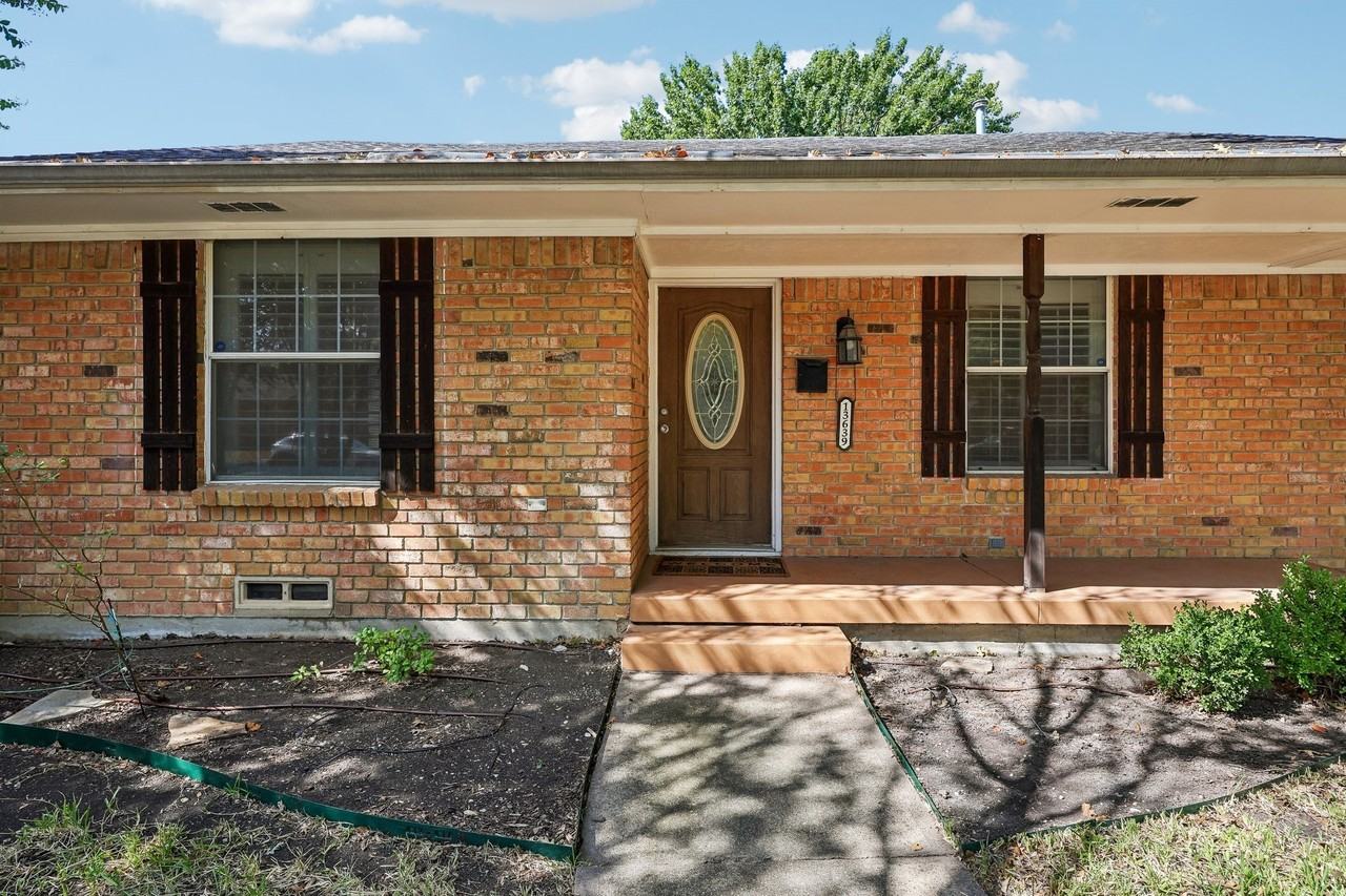 13639 Willow Bend Rd - Photo 4 of 40