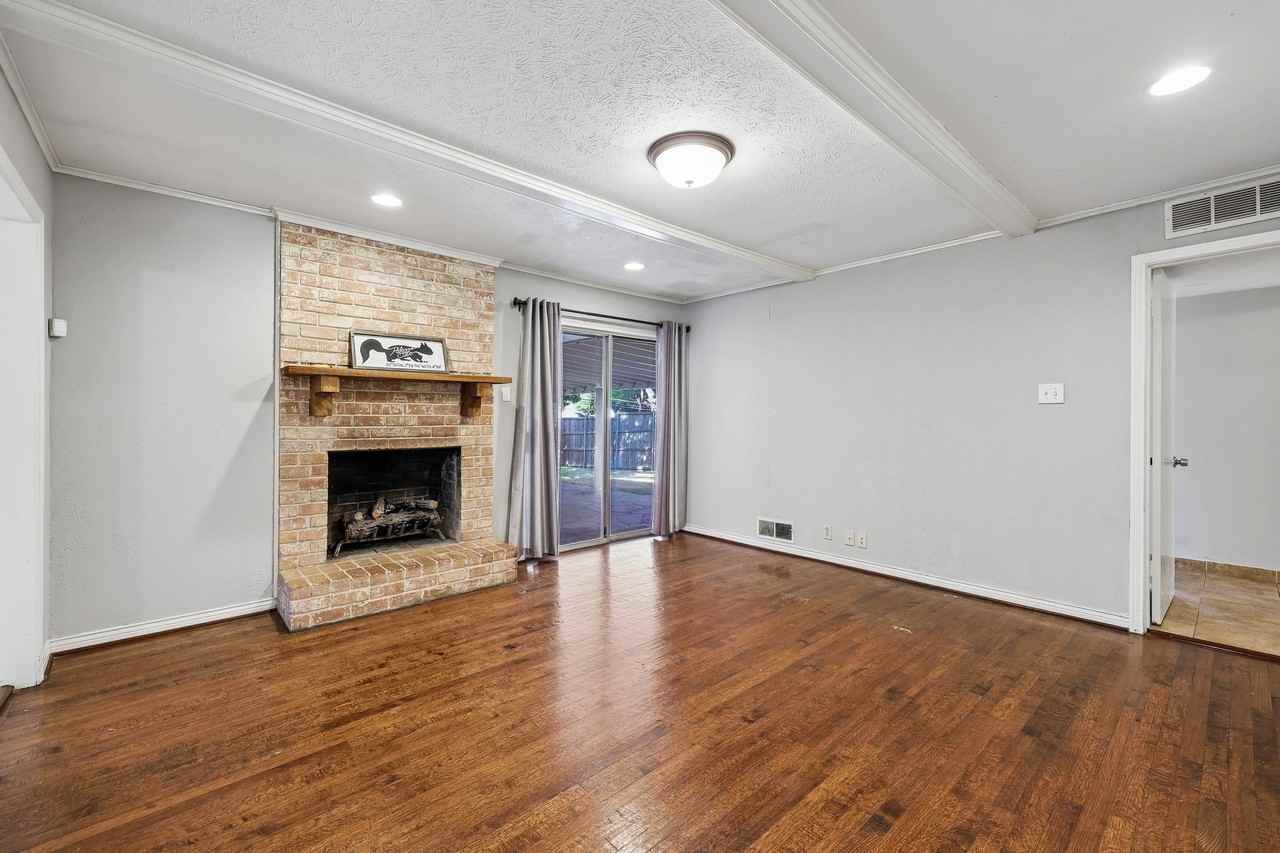13639 Willow Bend Rd - Photo 7 of 40