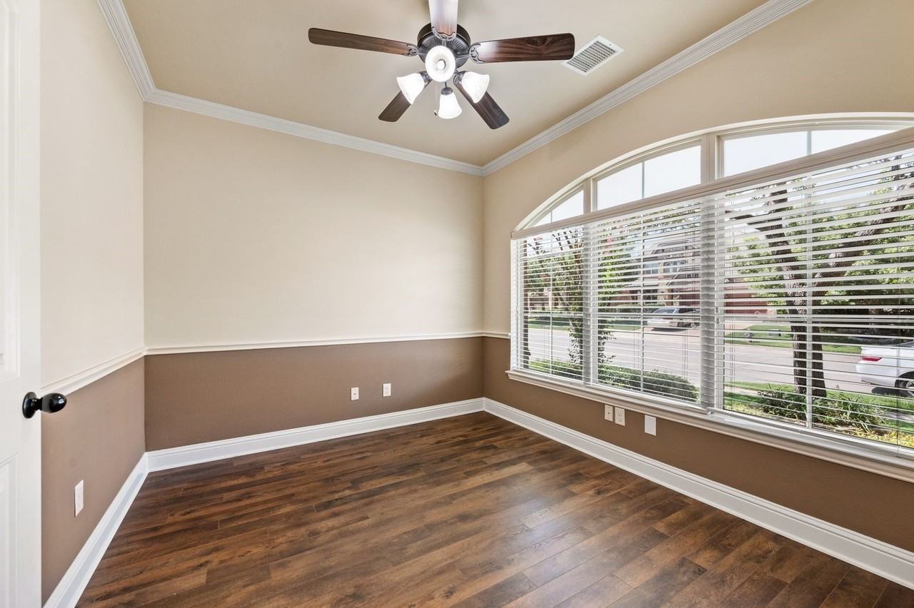 2143 Serene Ct - Photo 4 of 29