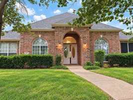 featured image of 902 Horseshoe Bnd