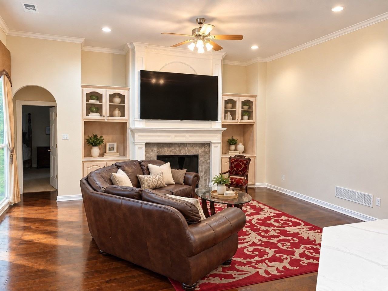 902 Horseshoe Bnd - Photo 3 of 19