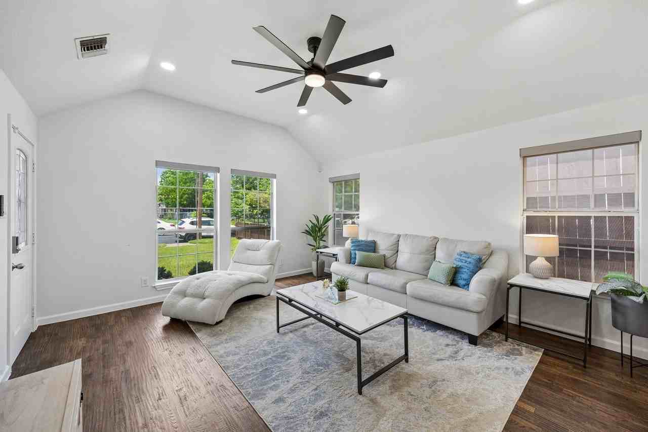630 W Neely St - Photo 5 of 27