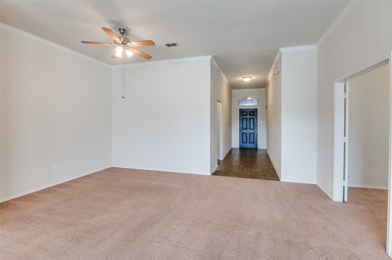 347 Creekside Way - Photo 3 of 25