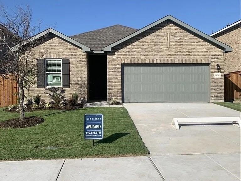 1878 Everglades Dr - Photo 3 of 19