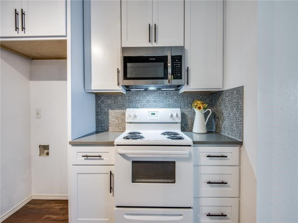 1428 Laurel Hall Ln - Photo 6 of 18