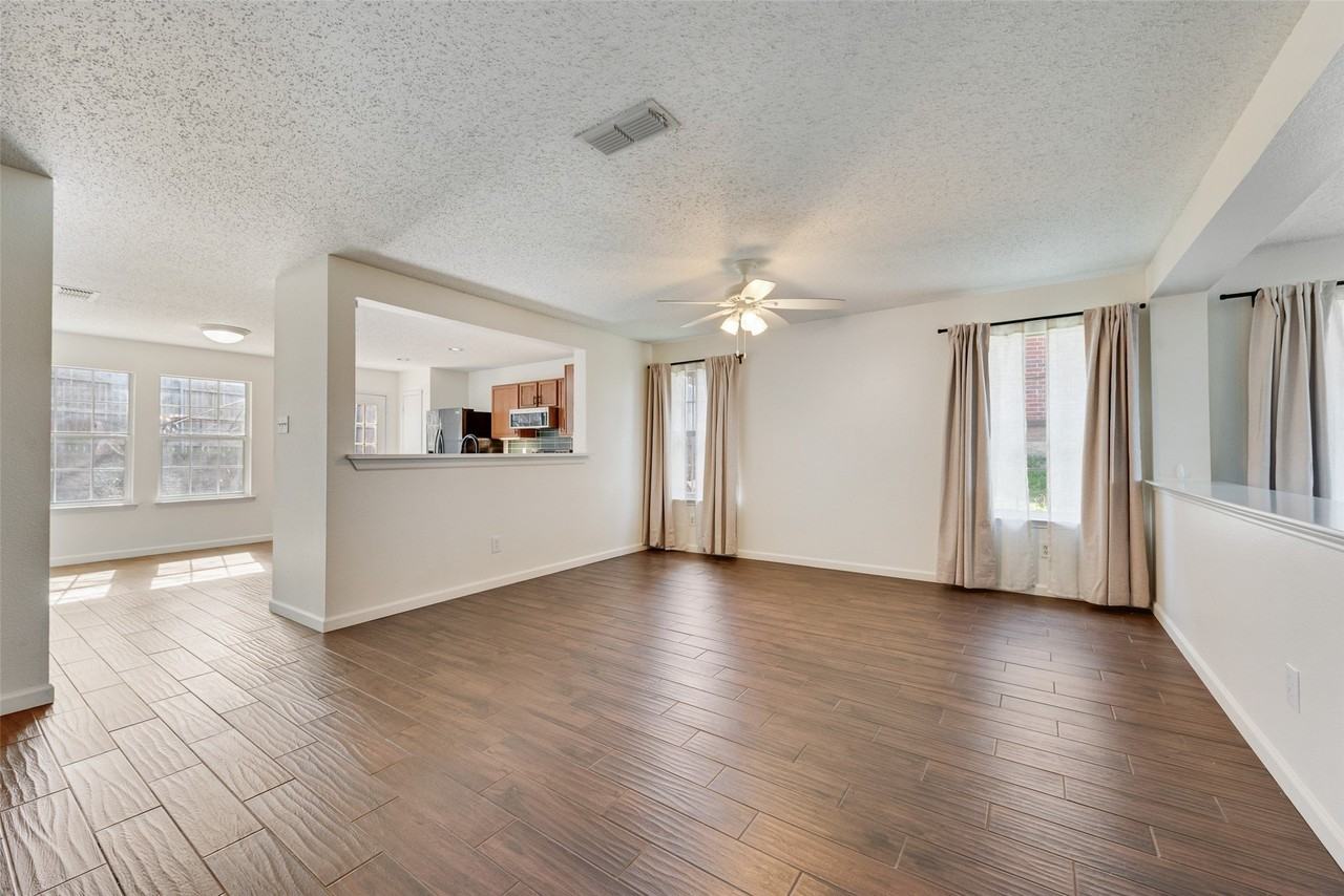 2528 Big Spring Dr - Photo 5 of 17