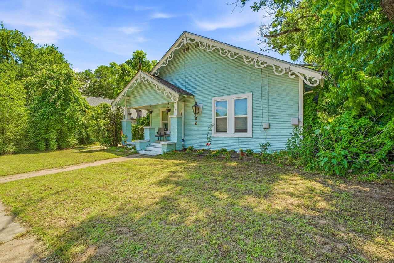 730 N Ollie St - Photo 2 of 24
