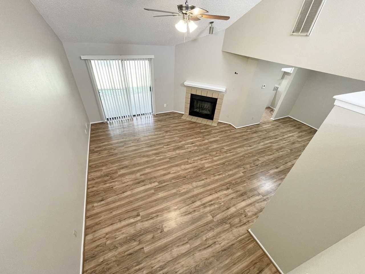 1910 Wilshire Dr - Photo 6 of 29