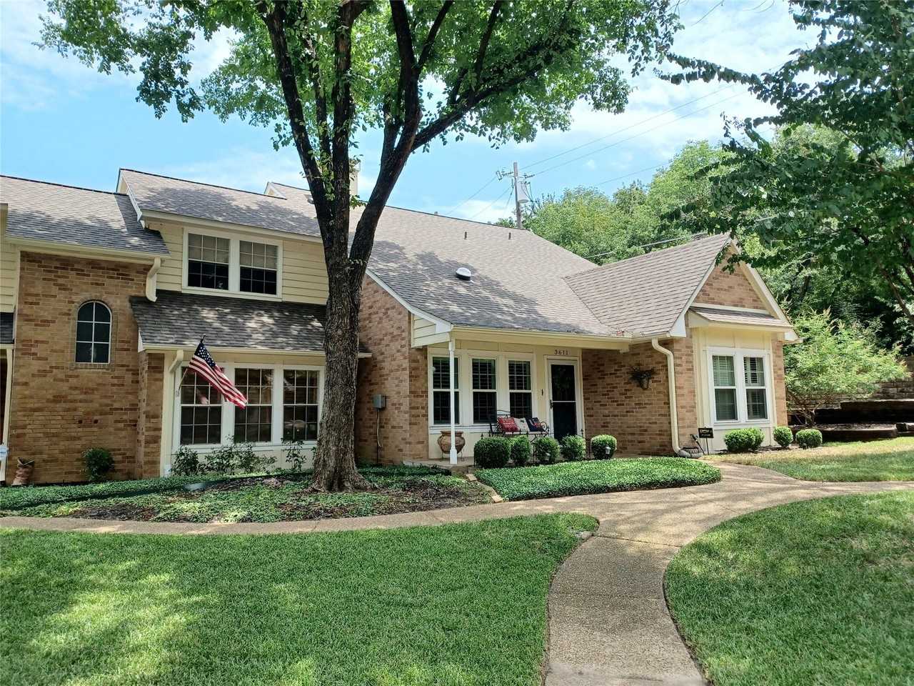 3611 Soft Wind Ct - Photo 2 of 31
