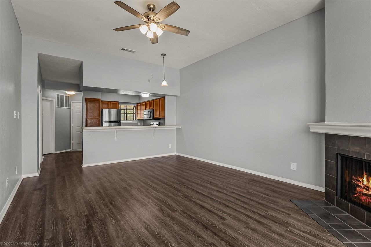373 Henry M Chandler Dr - Photo 4 of 8