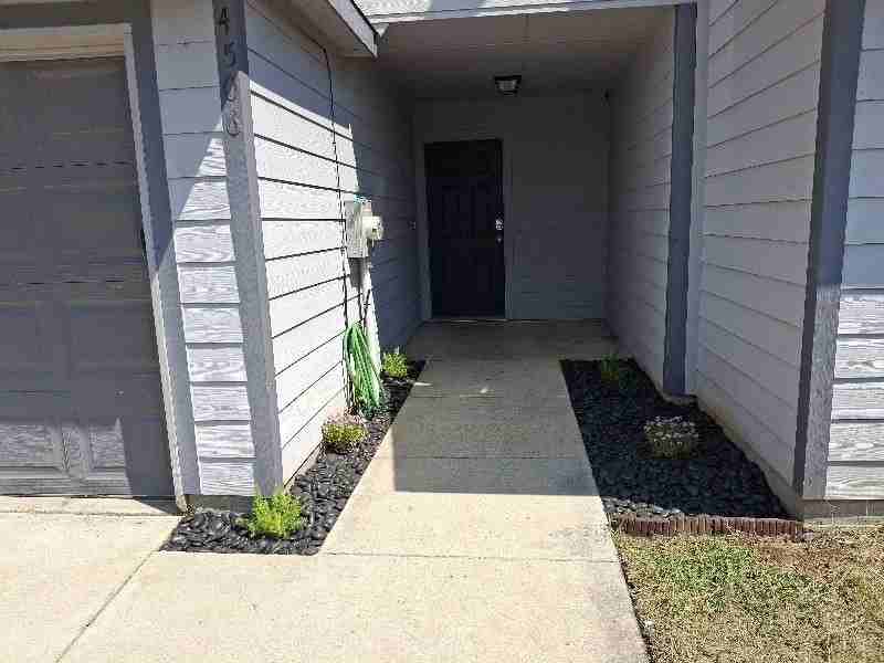 4504 Alamosa St - Photo 2 of 21