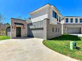 featured image of 3260 W Crawford St #102