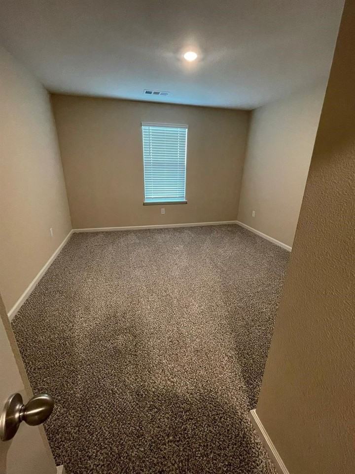 2252 Cashmere Way - Photo 2 of 22