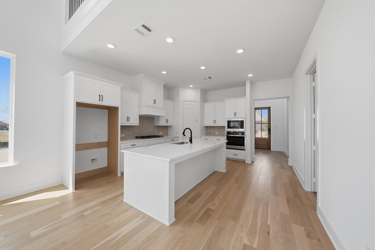 1501 Pintail Pl - Photo 7 of 36