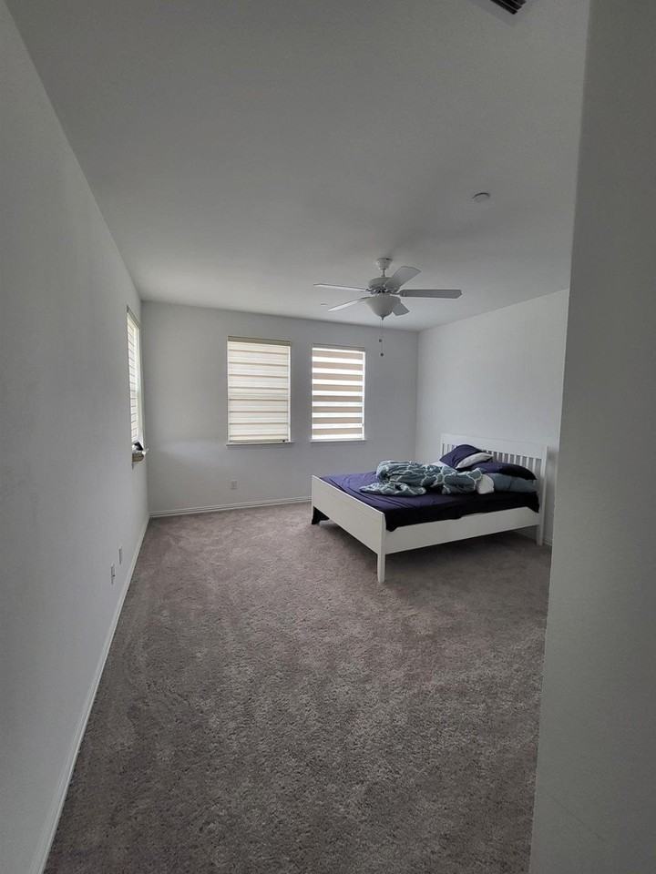 5516 Union St - Photo 4 of 12