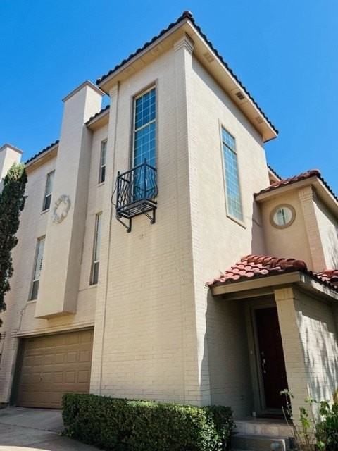 4504 Bowser Ave #A